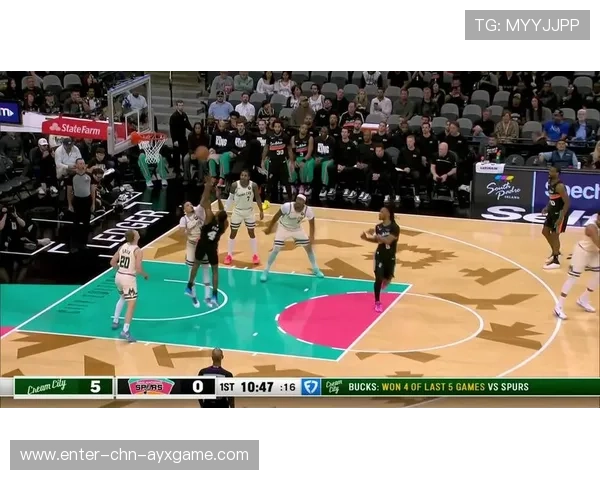 福克斯突破上篮并助攻队友，国王全队配合取胜